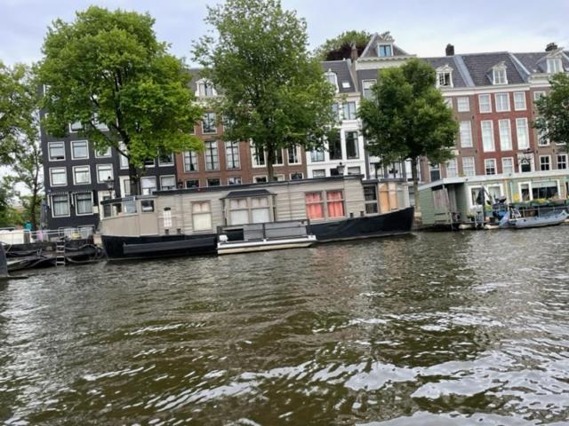 Houseboat Amstel River Suite Amsterdam Buitenkant foto